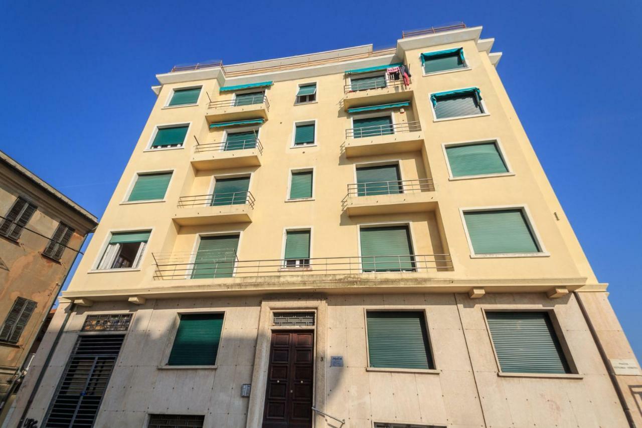 Bilocale Ristrutturato A Nuovo A 20 Metri Dal Mare Varazze Exterior foto